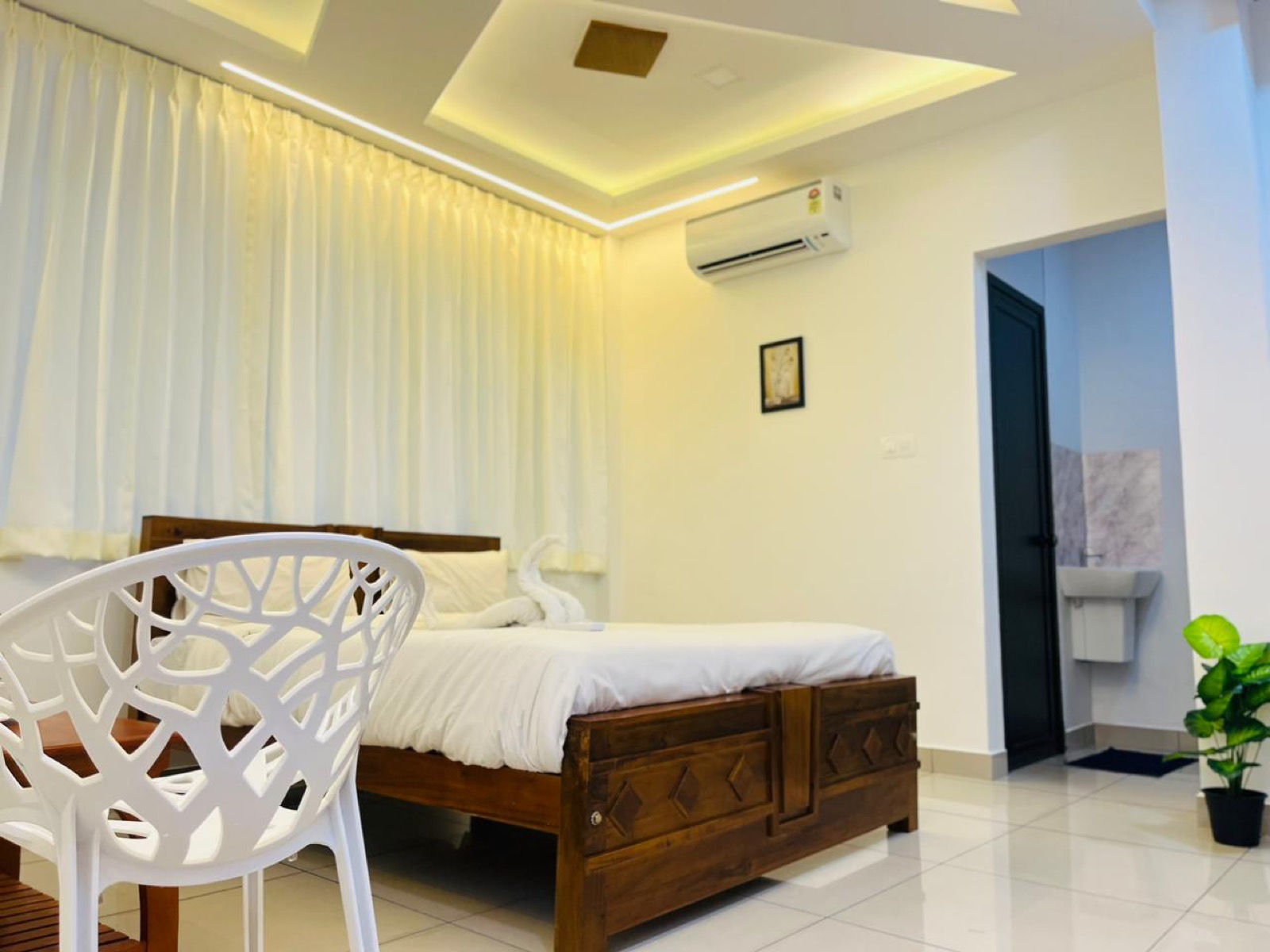 Actual guest room interior at Sylvan Hills in Kakkadampoyil